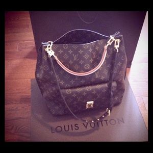 Louis Vuitton bag